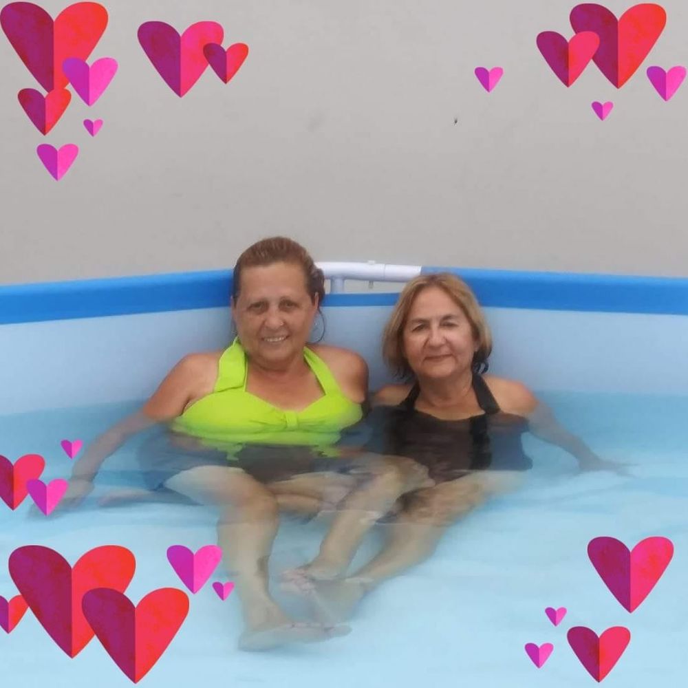 Meet your Posher, Gladys